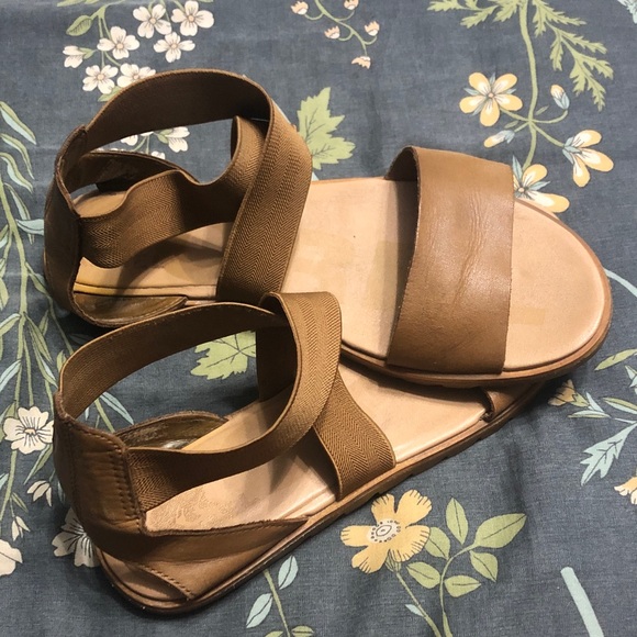 SOREL Ella II Flat Adjustable Stretch Comfort Sandal in Brown Leather Size 9 - Picture 8 of 8